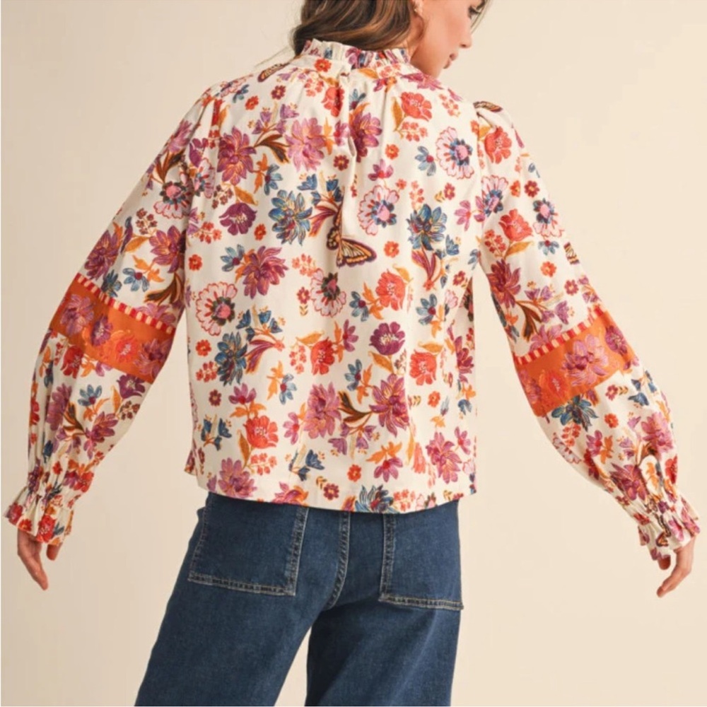 &Merci Patterned Blouse - Picture 5 of 5